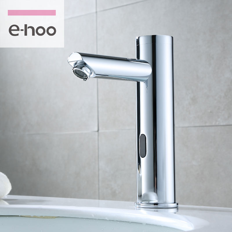 rubinetto touchless per lavabo automatico intelligente in ottone2
